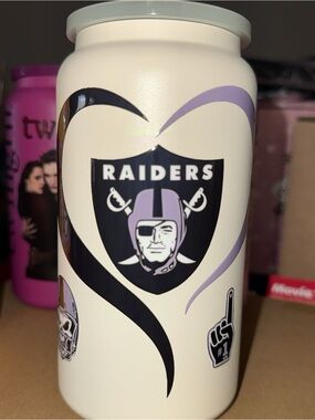 Riders by Lee Cream Can Cooler with Black and Lavender Raiders Heart